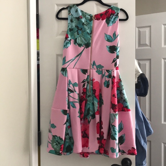 Dress - Picture 2 of 3